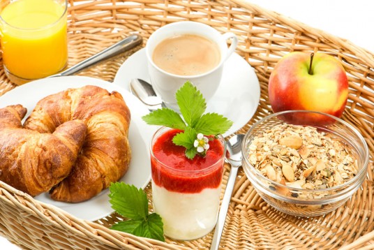 Frühstücksbuffet im Aparthotel Paradies in Flachau
