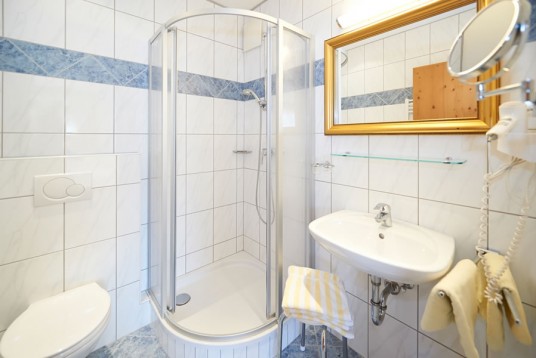 Badezimmer Villa Schrempf