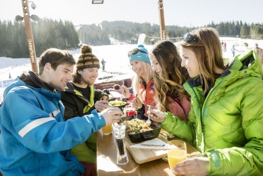 Sonnenterrasse Skigebiet Grießenkar